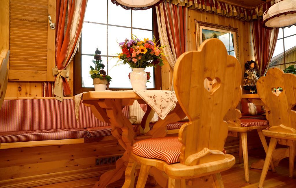 Hotel Krone Igelsberg Φρόιντενσταντ Εξωτερικό φωτογραφία