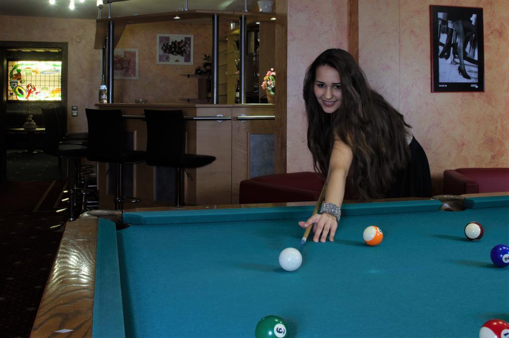 Hotel Krone Igelsberg Φρόιντενσταντ Εξωτερικό φωτογραφία